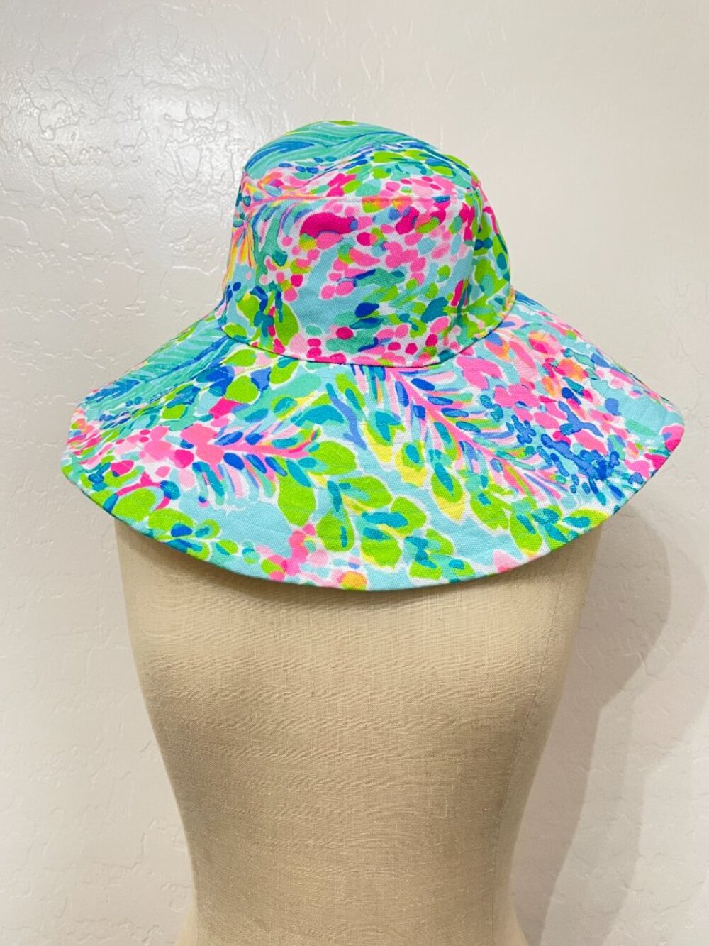 New Lilly Pulitzer Hat Catch The Wave Multi Beach Sun